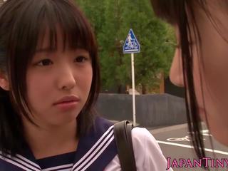 صغيرتي اليابانية schoolgirls اللعنة في حمام: حر الاباحية 7a