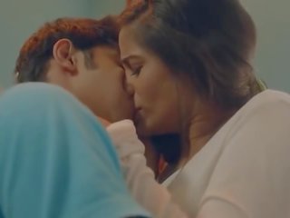 Poonam pandey heiß nasha film sex