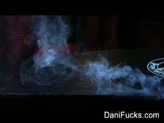 Dani daniels: gothic vampyr layer smokey solo