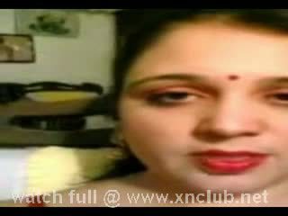 Desi aunty in porn video