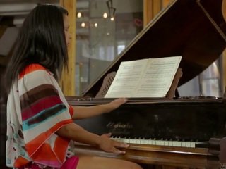 Isabella 鋼琴 lesson