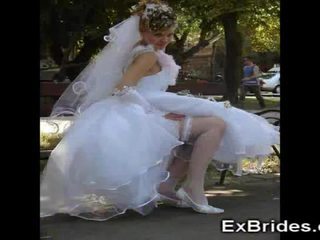 Πραγματικός brides upskirts!