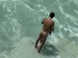 Pár akt a fucked na pláž video