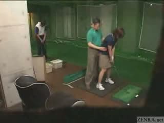 Veldig hender på japansk golf lesson