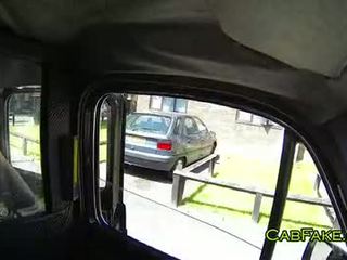Amateur wife fucked in taxi