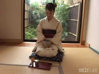 Everyday life of a geisha