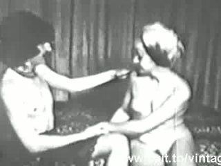 Oldie 1929 suprise für lesbisch milf video
