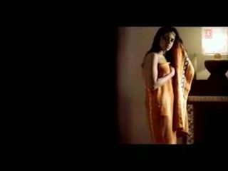 Samira reddy chaud song