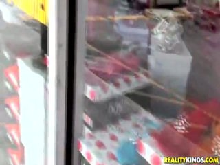 świeży hardcore sex, pełny latynoski porno, fucked hard przez wielkiego kucharza więcej