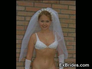 Brides άτακτος/η σε δημόσιο!