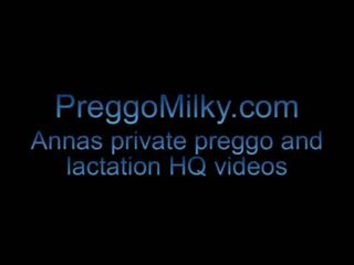 Squirting breastmilk ενώ giving ένα τσιμπούκι πραγματικός ερασιτεχνικό μητέρα που θα ήθελα να γαμήσω